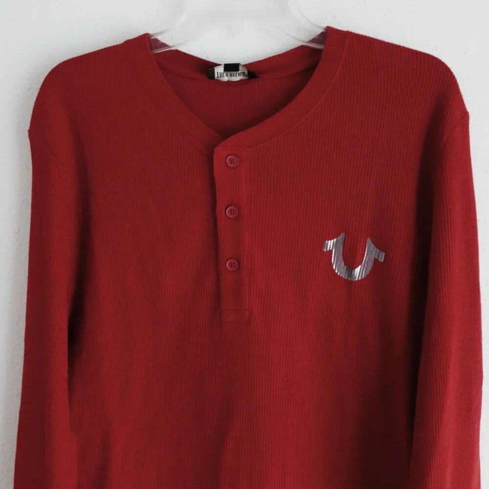True Religion Henley Shirt Men's Size M Red Long Sleeve Waffle Logo Cotton